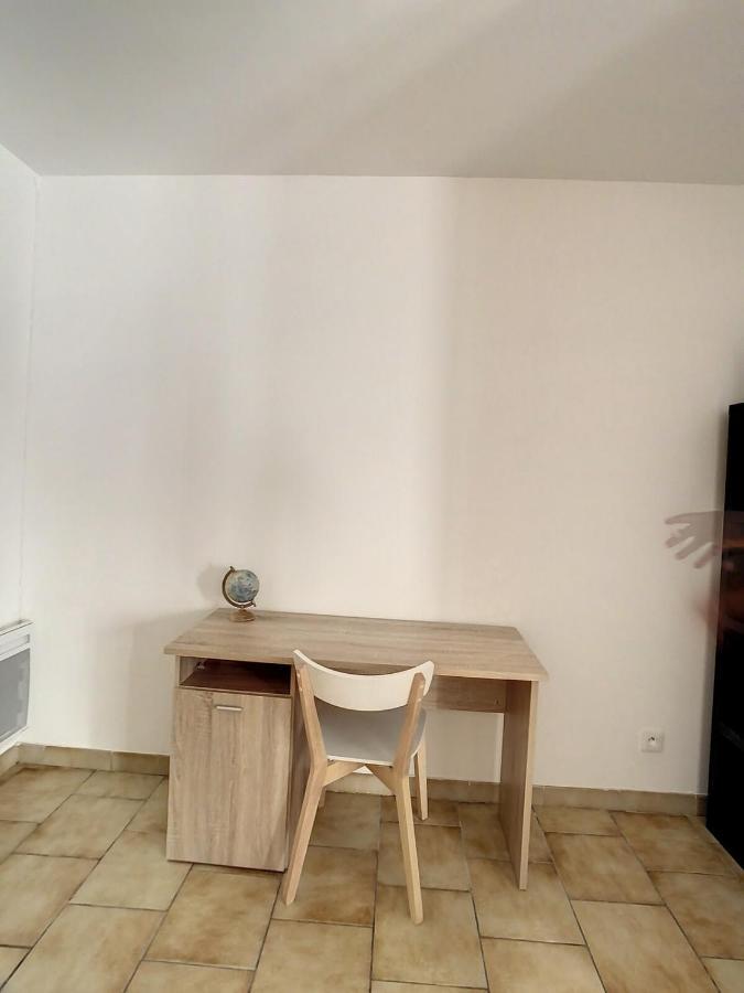 Grand Appart Spacieux Hyper Centre Gare 2Pers Troyes Bagian luar foto